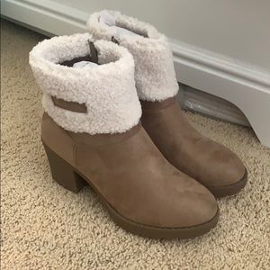 Sherpa Booties